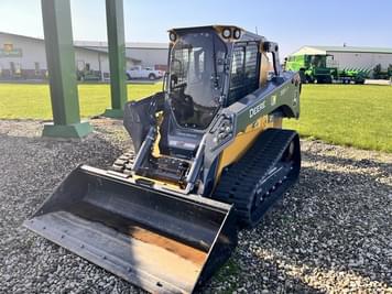 Main image John Deere 335P