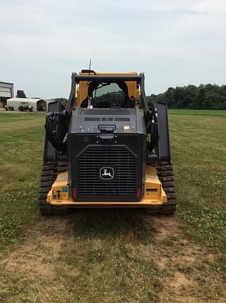 Image of John Deere 335P equipment image 2