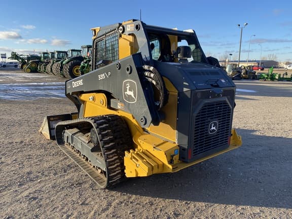 Image of John Deere 335P equipment image 2