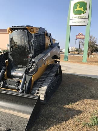 Image of John Deere 335P equipment image 2