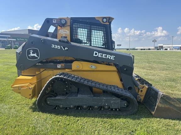 Image of John Deere 335P equipment image 1
