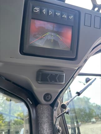 Image of John Deere 335P equipment image 4