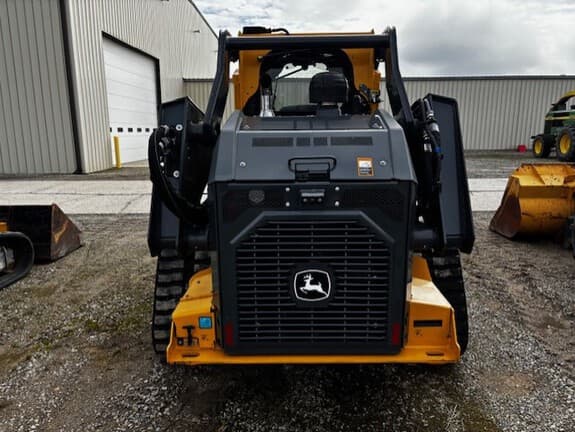 Image of John Deere 335P equipment image 2