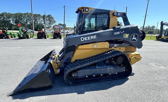 Image of John Deere 335P equipment image 1