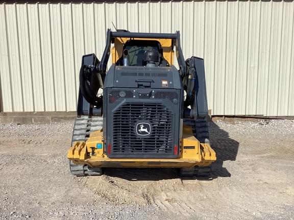 Image of John Deere 335P equipment image 3