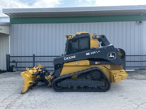 Image of John Deere 335P equipment image 1