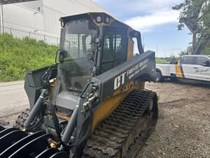 2024 John Deere 335P Image
