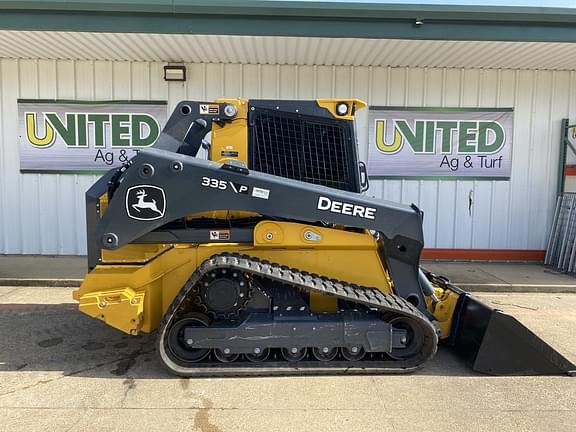 Image of John Deere 335P equipment image 1