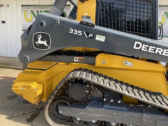 Image of John Deere 335P equipment image 3