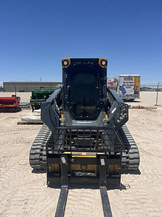 Image of John Deere 335P equipment image 2