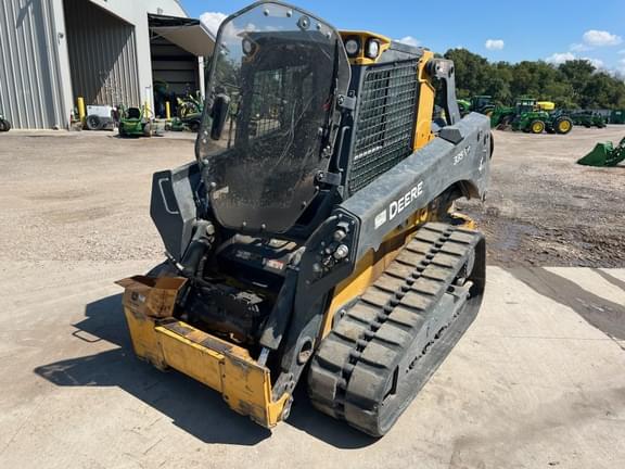 Image of John Deere 335P equipment image 2