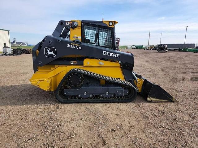 Image of John Deere 335P equipment image 2