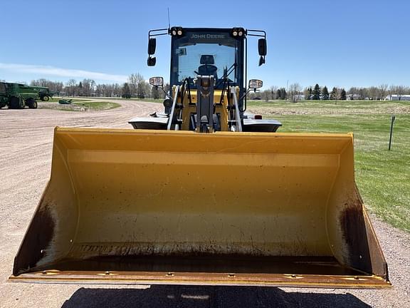 Image of John Deere 344P equipment image 3