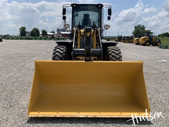 Image of John Deere 344P equipment image 4