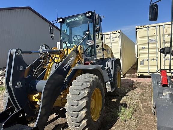 Image of John Deere 344P equipment image 1