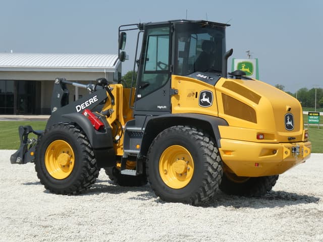 Image of John Deere 344P equipment image 2
