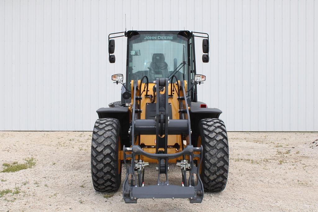 Image of John Deere 344P Image 0