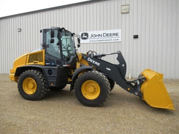 Main image John Deere 344P