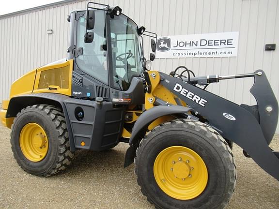 Image of John Deere 344P equipment image 2