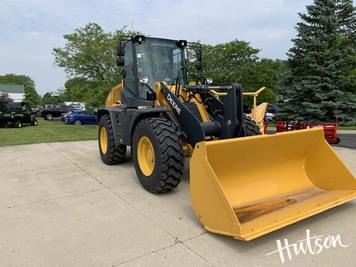 Main image John Deere 344P