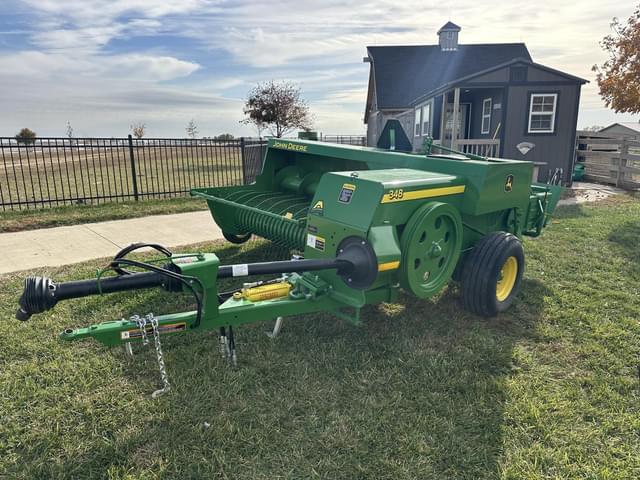 Image of John Deere 348 equipment image 2