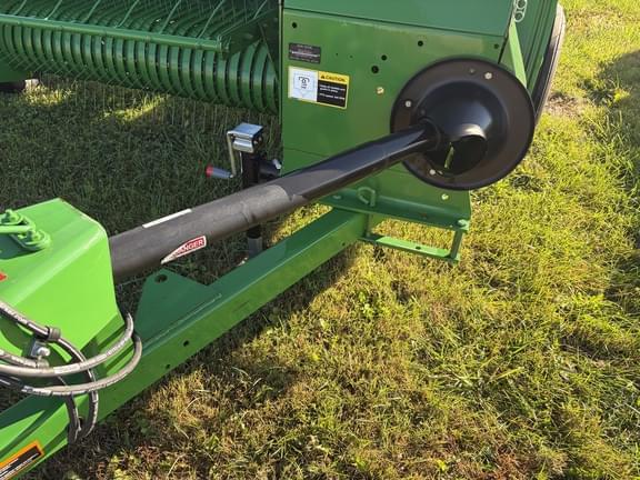 Image of John Deere 348 equipment image 2