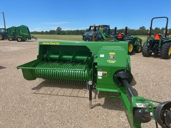 Image of John Deere 348 equipment image 3
