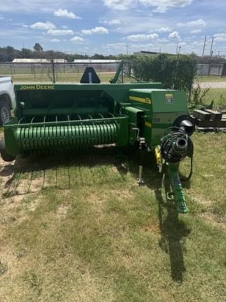 Image of John Deere 348 equipment image 4