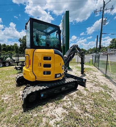 Image of John Deere 35P equipment image 2