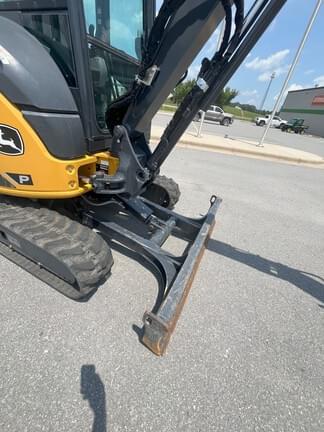 Image of John Deere 35P equipment image 1