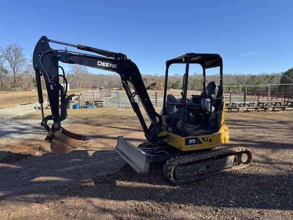 Image of John Deere 35P Image 1