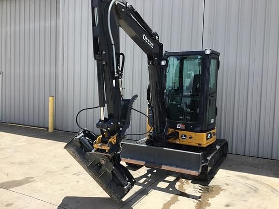 Image of John Deere 35P equipment image 3