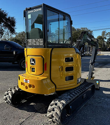 Image of John Deere 35P equipment image 3