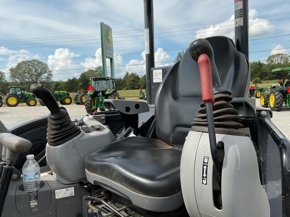 Image of John Deere 35P equipment image 3
