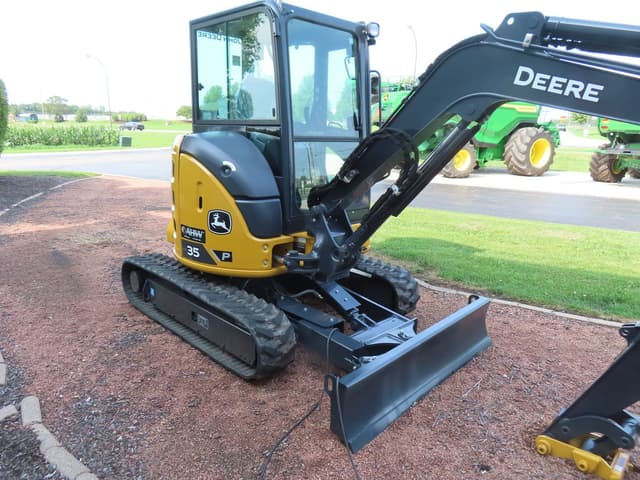 Image of John Deere 35P equipment image 3