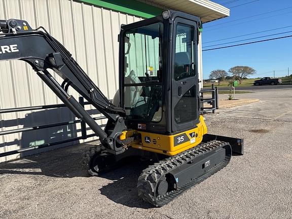 Image of John Deere 35P equipment image 4