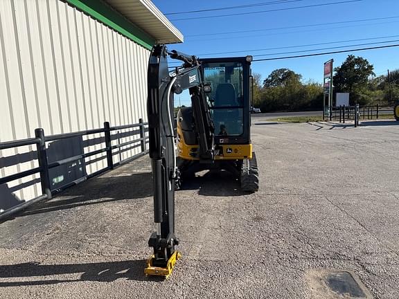 Image of John Deere 35P equipment image 3