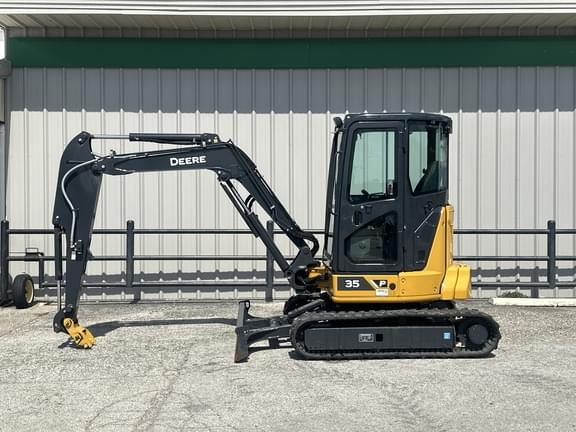 Image of John Deere 35P Primary image