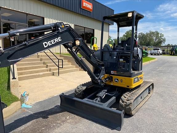 Image of John Deere 35P equipment image 2