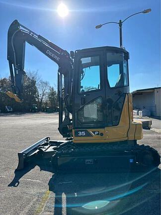 Image of John Deere 35P equipment image 1