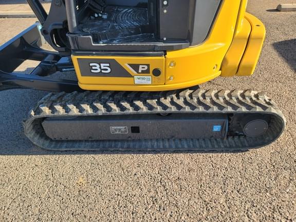 Image of John Deere 35P equipment image 3