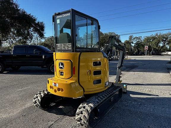 Image of John Deere 35P equipment image 4