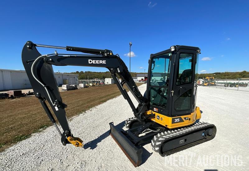 Image of John Deere 35P Primary image