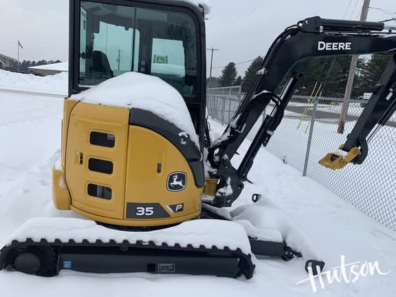 Image of John Deere 35P equipment image 1