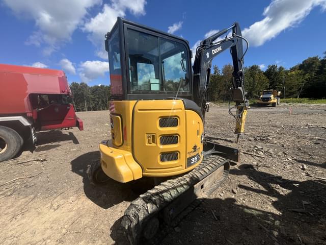 Image of John Deere 35P equipment image 3