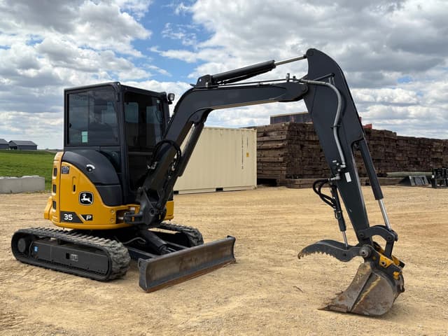 Image of John Deere 35P equipment image 4