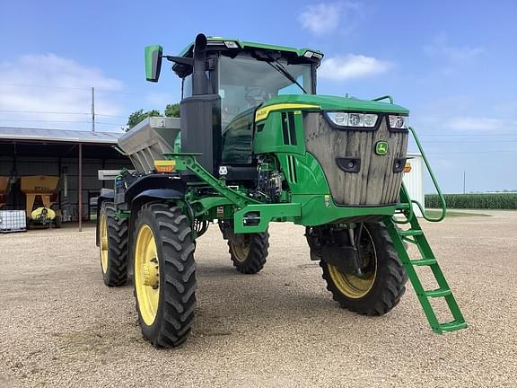 Image of John Deere 400R equipment image 4