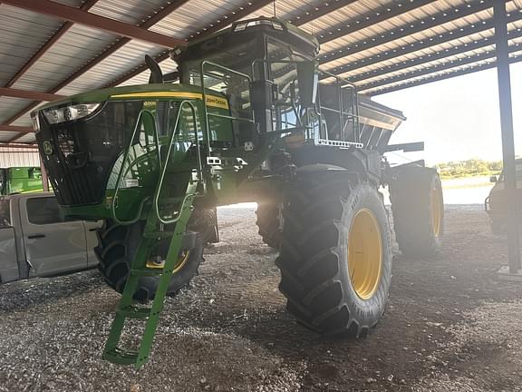 Image of John Deere 400R equipment image 3