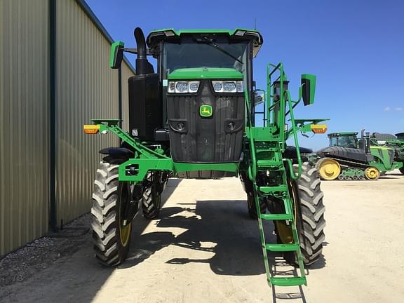 Image of John Deere 400R equipment image 2