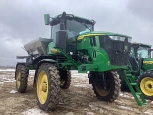 2024 John Deere 400R Image